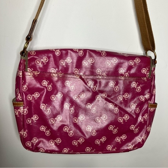 Fossil coated canvas messenger bag pink bicycle print leather trim - Picture 5 of 16